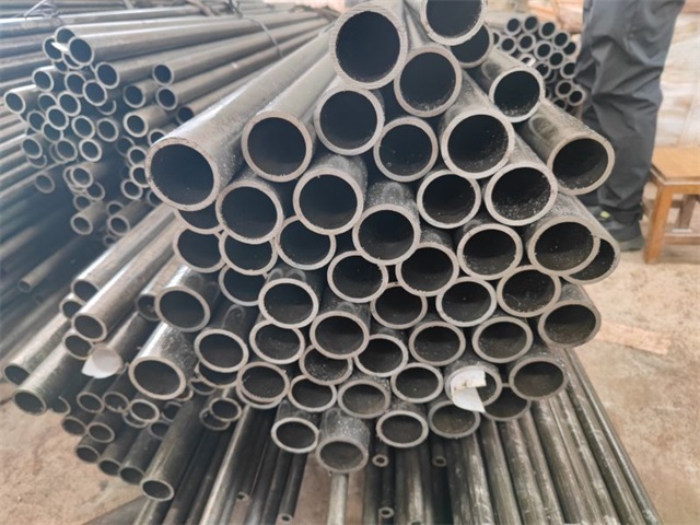 镇江精密无缝钢管定做